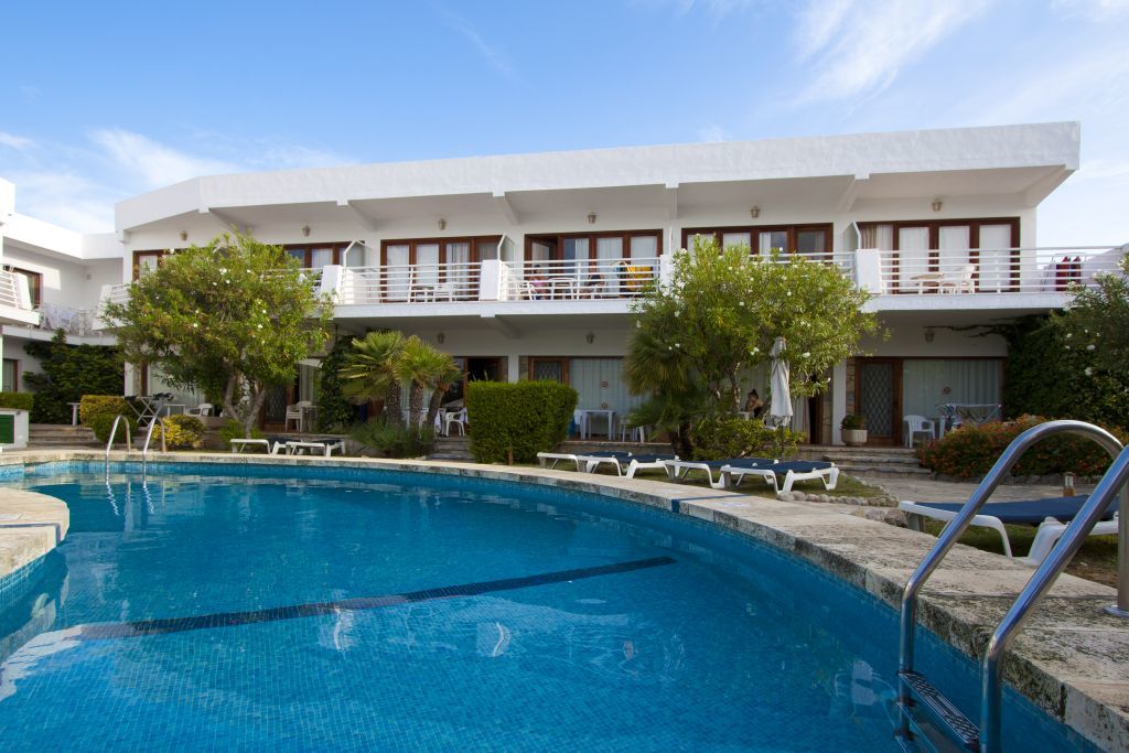 Apts. Hoposa Villa Concha Port de Pollença Exteriör bild