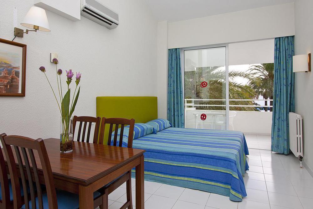 Apts. Hoposa Villa Concha Port de Pollença Exteriör bild